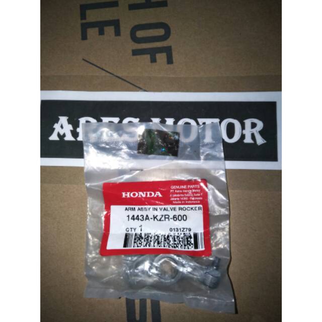 PELATUK KLEP IN VARIO TECHNO 125 FI / VARIO 125 FI LED / VARIO 150 FI LED ORI AHM