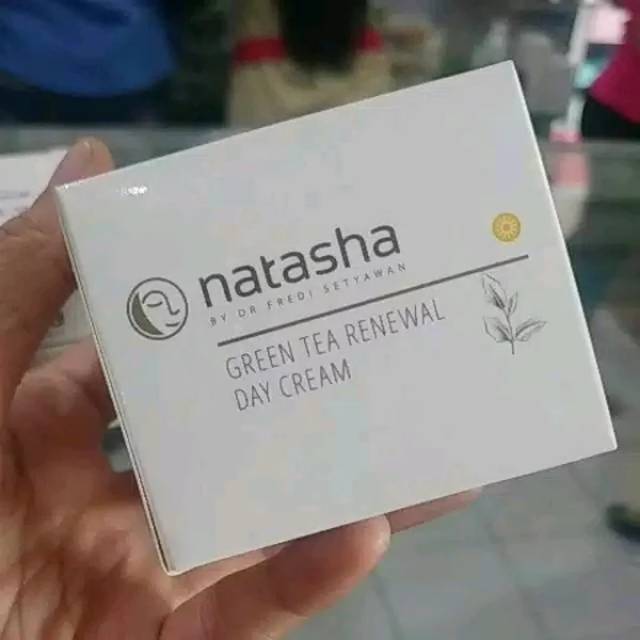 natasha green tea renewal krim anti kerut dan atasi flek hitam
