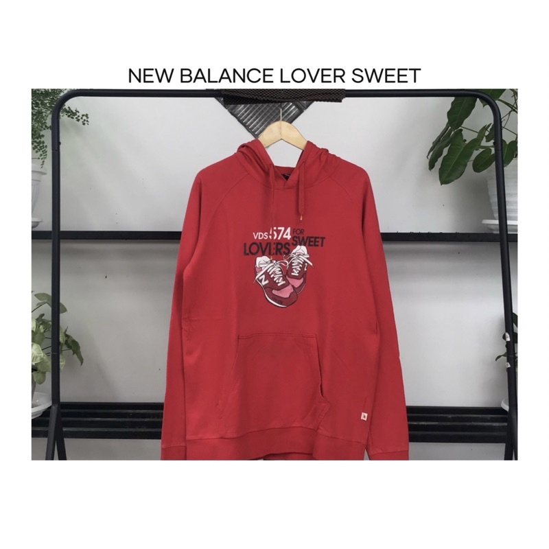 Hoodie (HD) New Balance Lovers Sweet Red Preloved Second Thrift