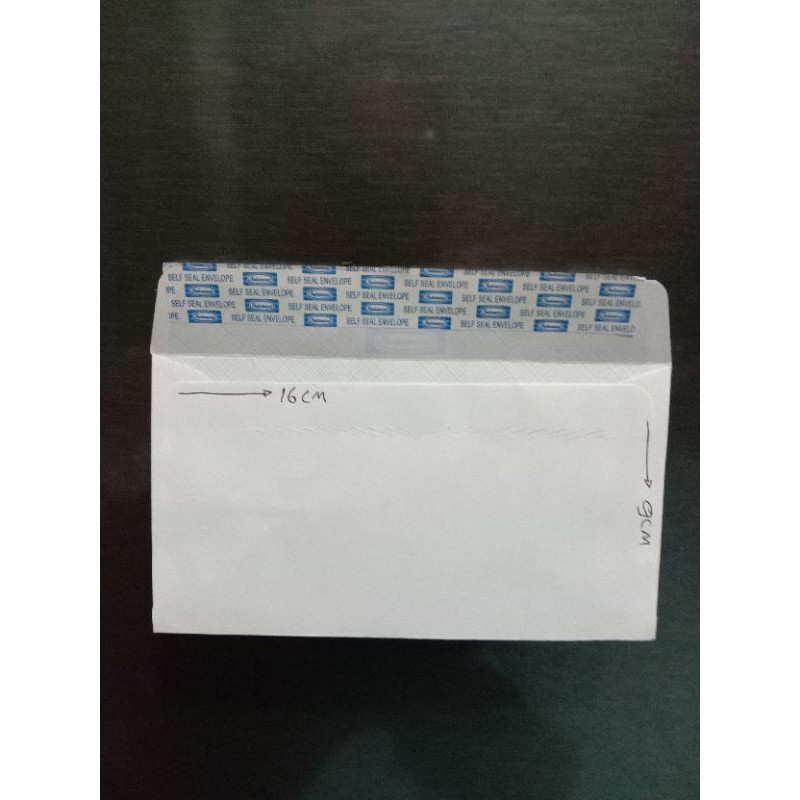 amplop polos kecil uk : 9 cm x 152mm 1 pak isi 25 PC hrg 5000