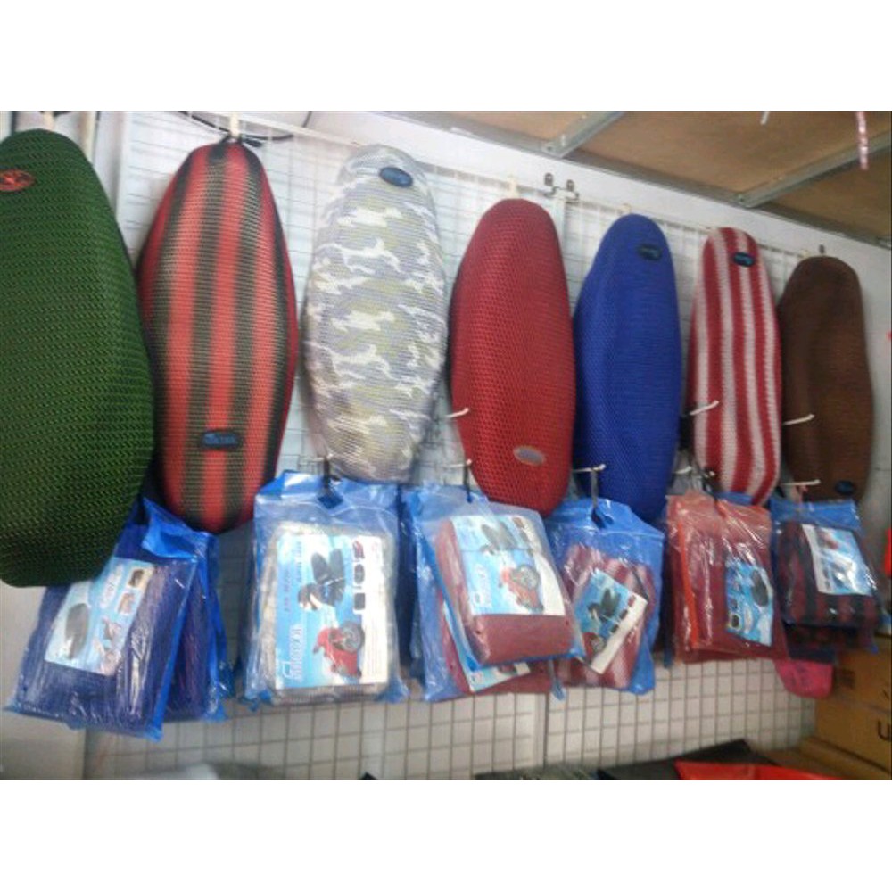 Jual Variasi Sarung Jok Jaring Jok Motor Bermacam Warna Terlaris. Murah