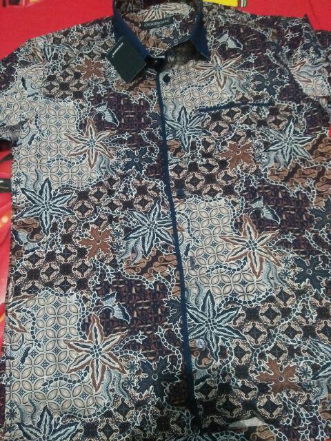 Kemeja Batik Pria Lengan Pendek Bs73 Katun Motif Modern Dixmont Semi Slimfit Premium