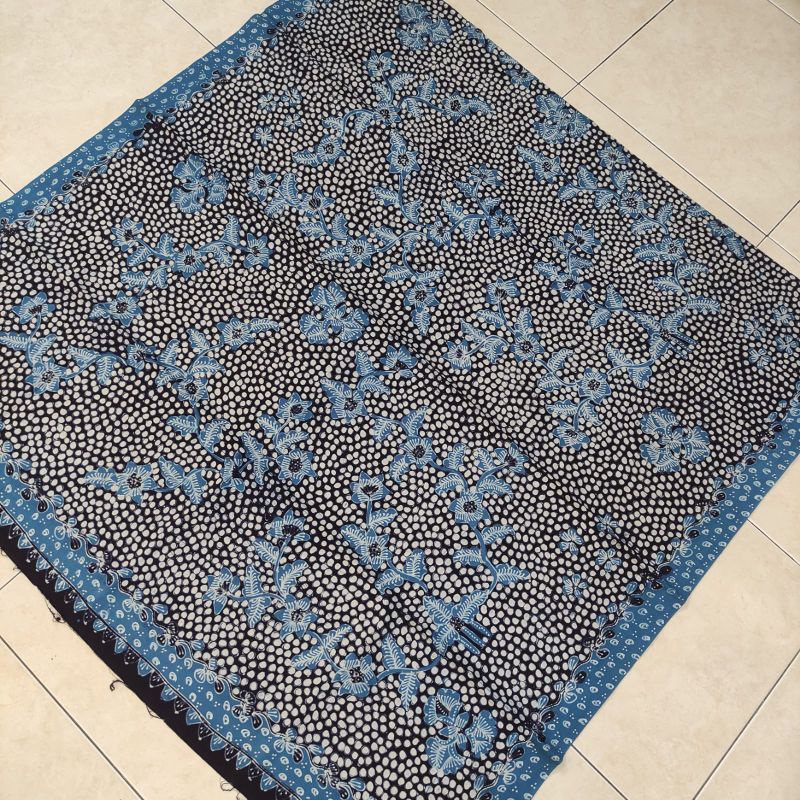 batik tulis lasem krecak biru