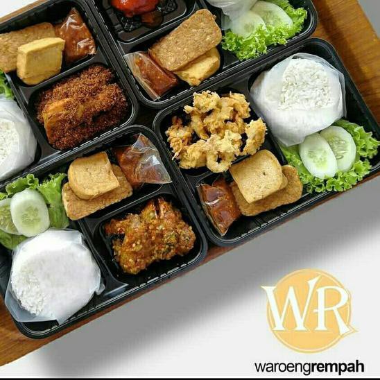 ➳ Mika Bento Sekat 3 - Lunch Box Sekat 3 - Kotak Bento (Isi 50 pcs) ➱