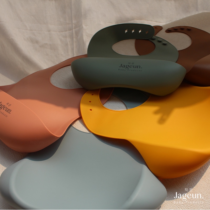 JAGEUN Premium Silicone Baby Bib | Tadah Liur | Slabber | Celemek Bayi