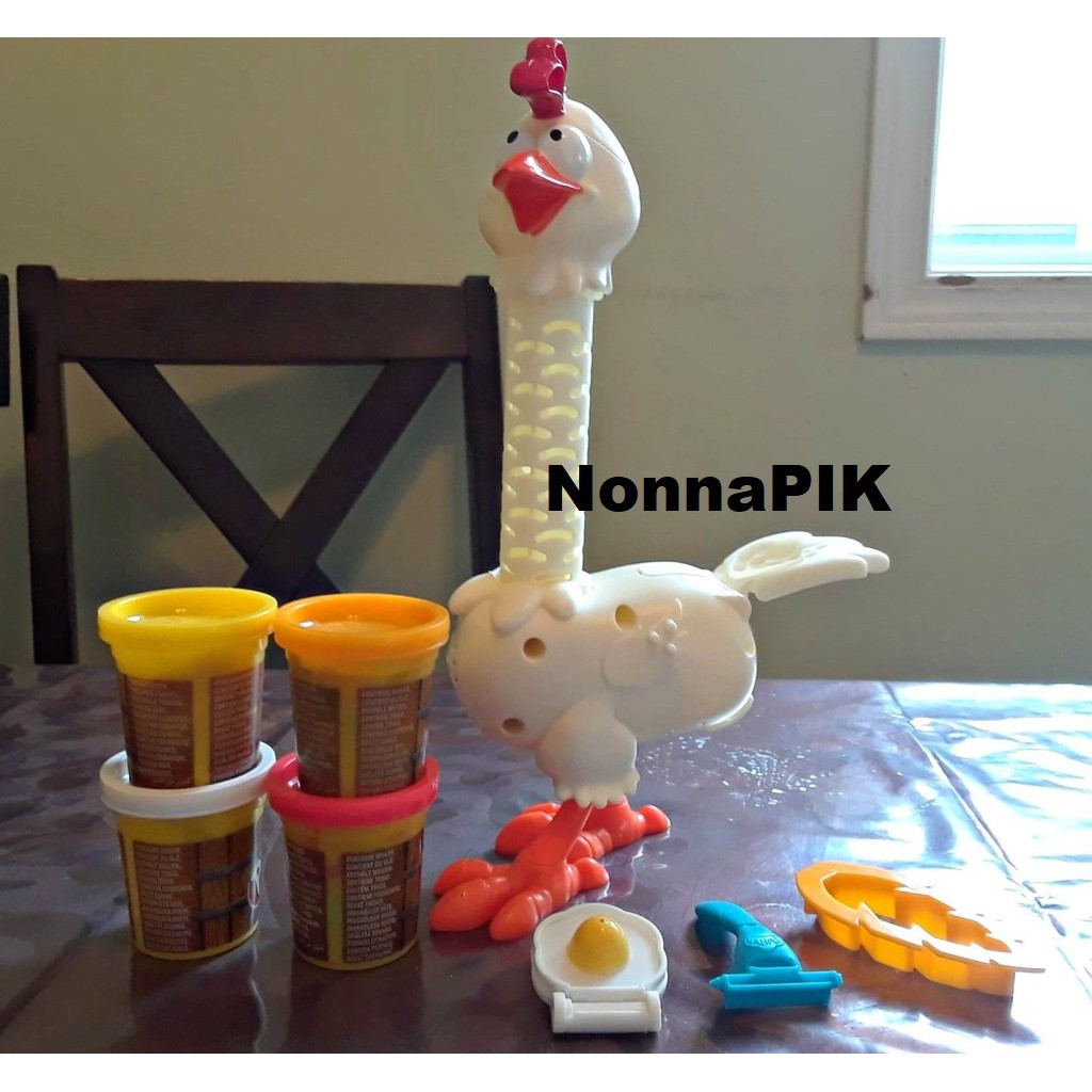 Fun Doh Animal Crew Chicken Cluck a Dee - Mainan Lilin Anak