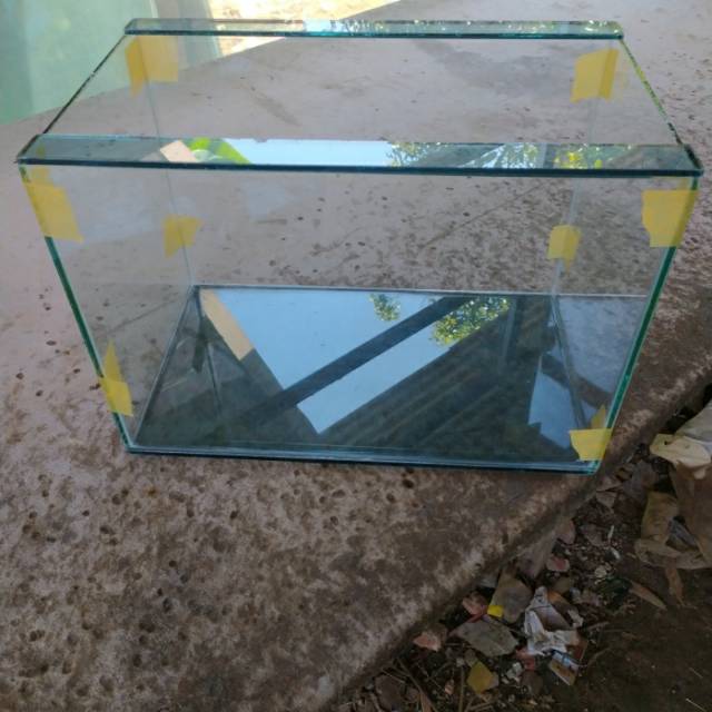 AQUARIUM ukuran 50x30x35