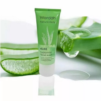 ❤️GROSIR❤️ Wardah Nature Daily Aloe Hydramild Facial Wash 60ml