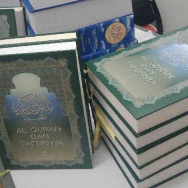 Al Qur'an dan Tafsirnya TIM AHLI : GUS BAHA'