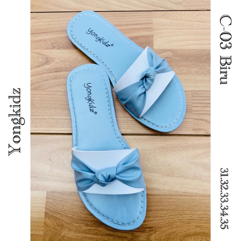 sandal C-03 biru