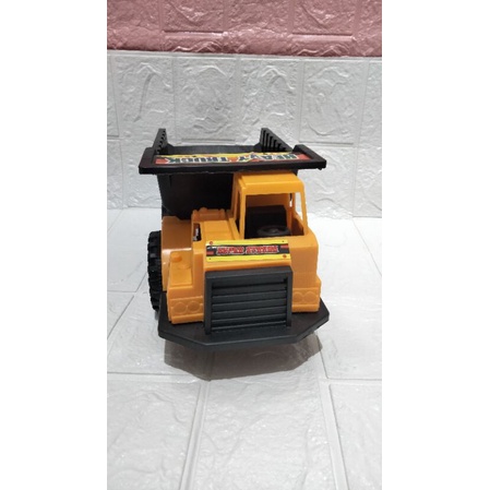 excavator truck kuning