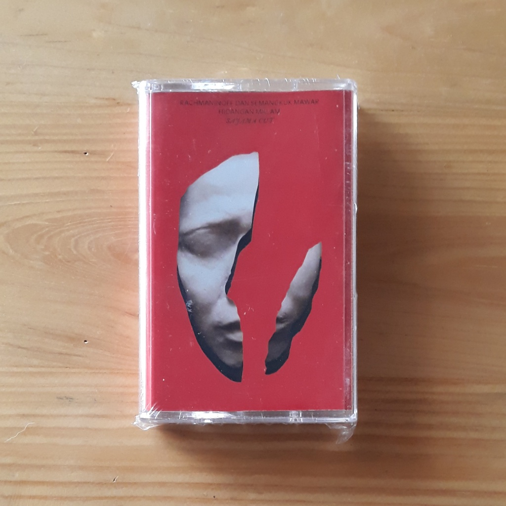 Kaset Pita SAJAMA CUT - Rachmaninoff & Semangkuk Mawar Hidangan Malam