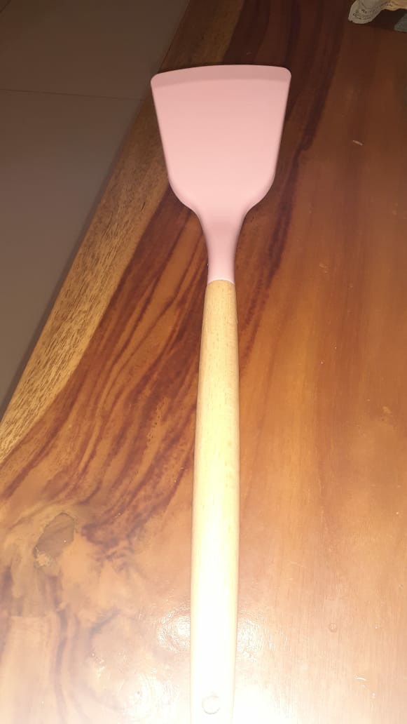 Spatula Silikon Turner Full Silicone Gagang Kayu Anti Lengket Non Stick Spatula Sodet Sutil Silikon