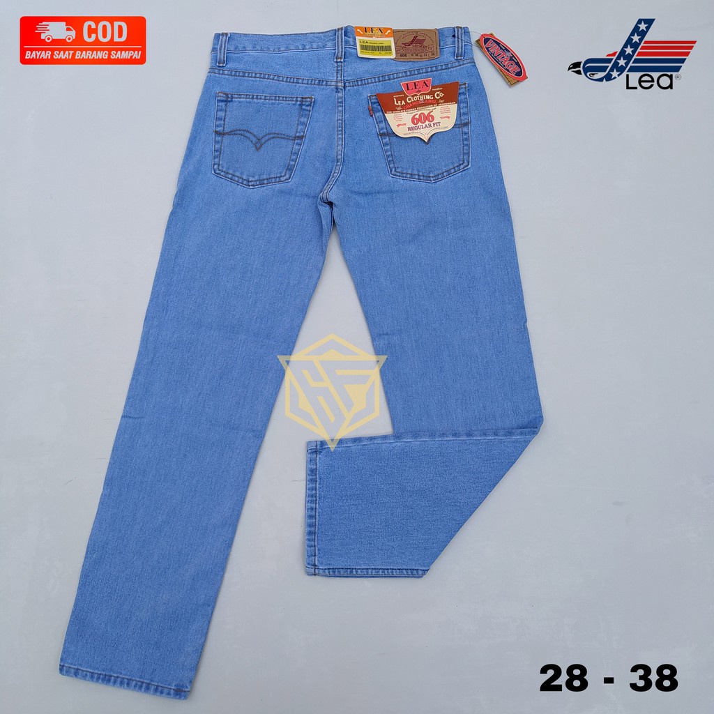 Jeans Lea 606 Original Denim Celana Panjang Pria Model Standar Warna Biru Muda Size 28 - 38