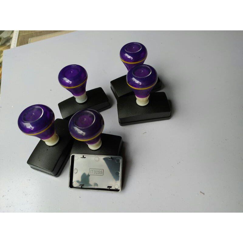 

gagang stempel kotak ( IT 32x55 )
