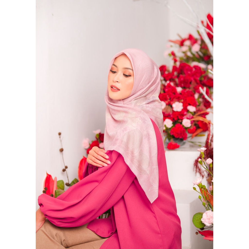 Ayu by Ayu Lestari - The Clover Series in Peony