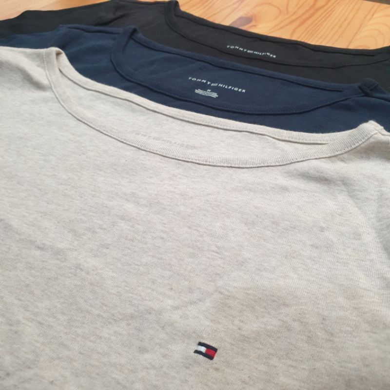 Tommy Hilfiger Boat Neck Basic Tshirt- Kaos Wanita