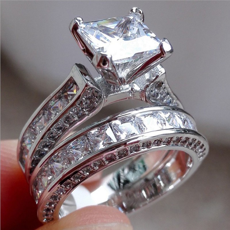 2pcs / set Cincin 925 Silver Hias Zirkon Sapphire Putih Bentuk Persegi Untuk Pasangan