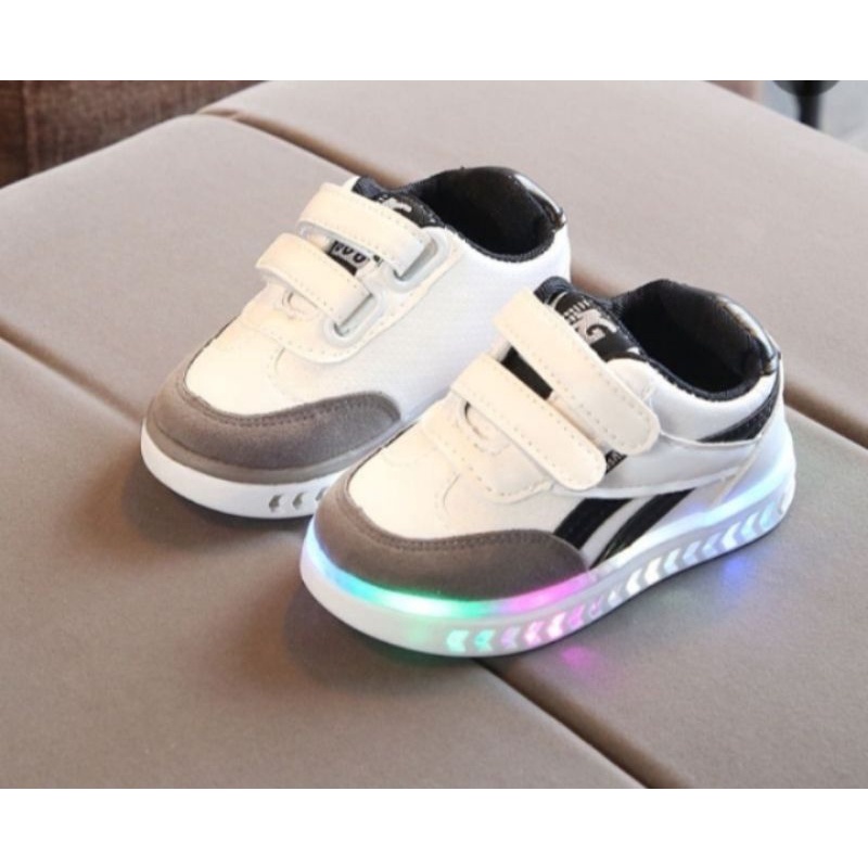 {COD} Sepatu Anak SPORTY lampu LED/Sneaker Anak Import/Sneaker anak laki laki dan perempuan usia 1-5Th