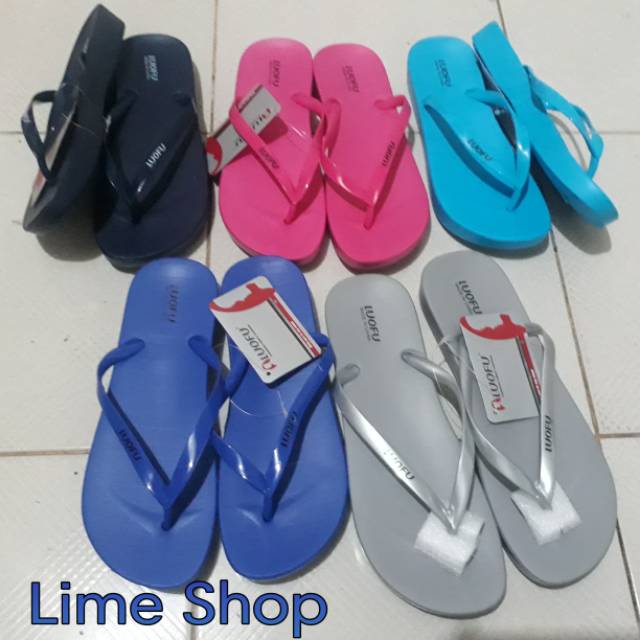 luofu flip flops