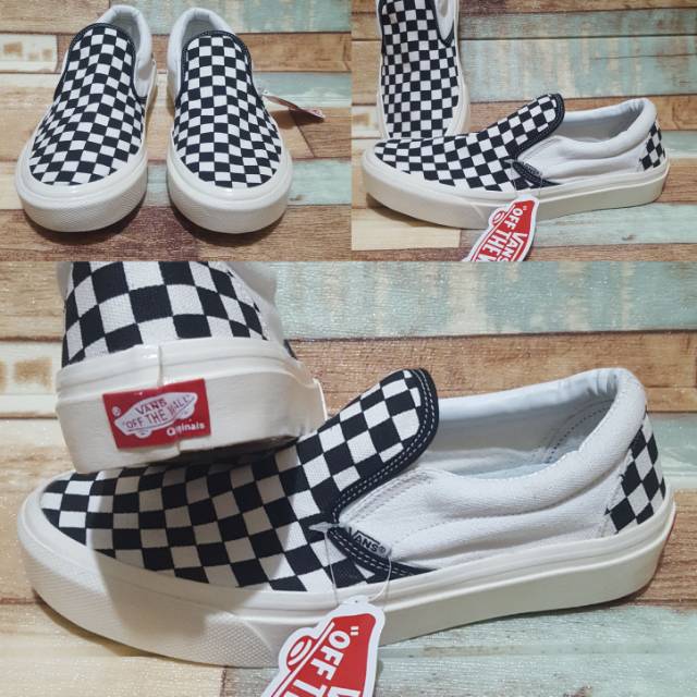 SEPATU VANS  SLIP ON MOTIF  CATUR  DOUBLE FOXING GLOSS 