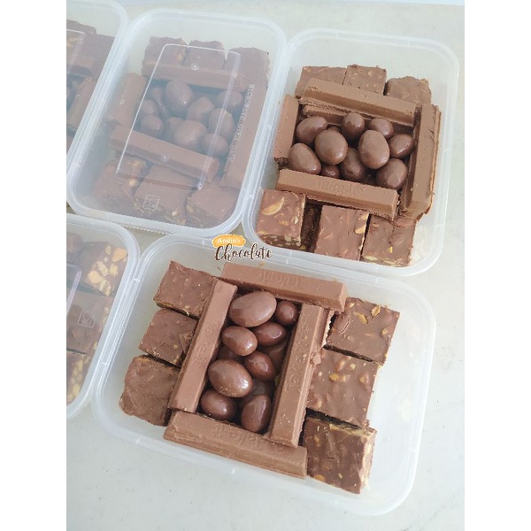 

Mix Bites (sq bites, coklat butir almond mede, take it, sq box)