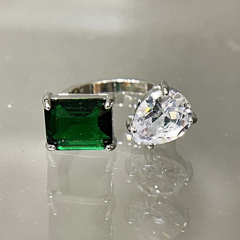 INS Cool Style Advanced Custom Natural Emerald Ring