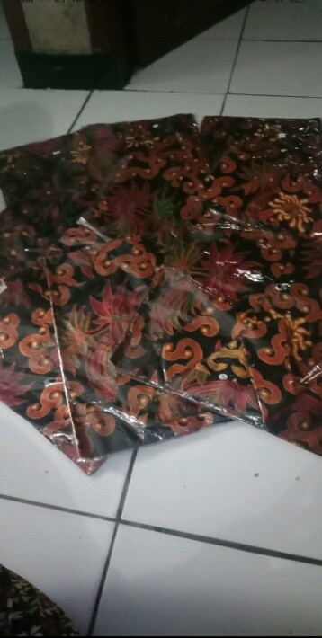 Promo Batik Couple Keluarga Sarimbit Sania Ruffle Batik Ori Ndoro Jowi Motif Sekar