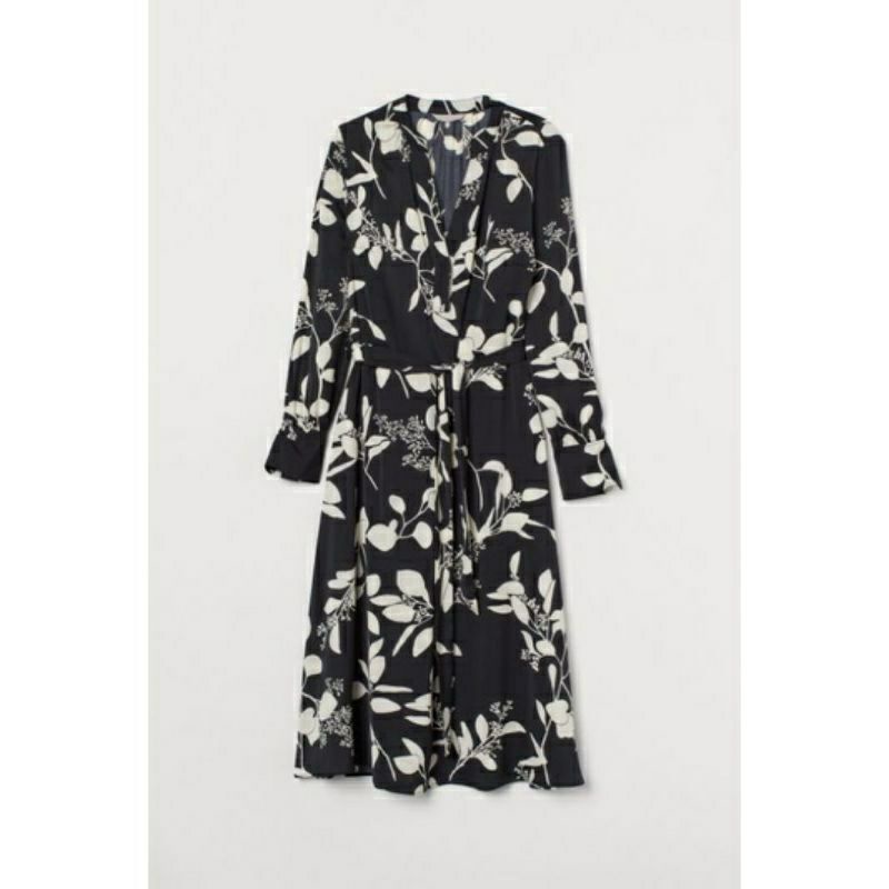 HM SATIN DRESS BLACK FLORAL (NO BELT)