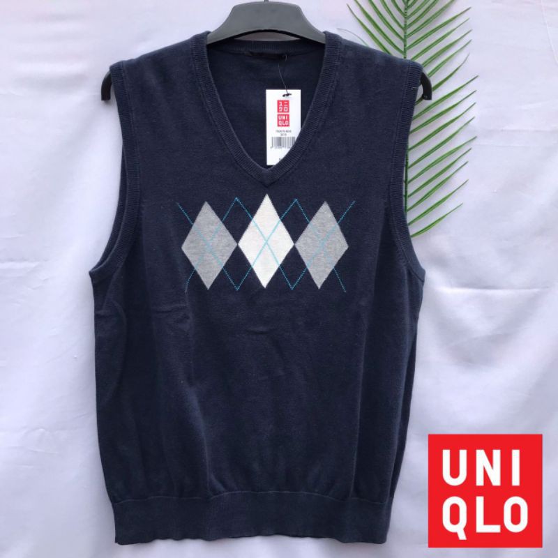 VEST ARGYLE UNIQLO KETUPAT / VEST KETUPAT UNIQLO