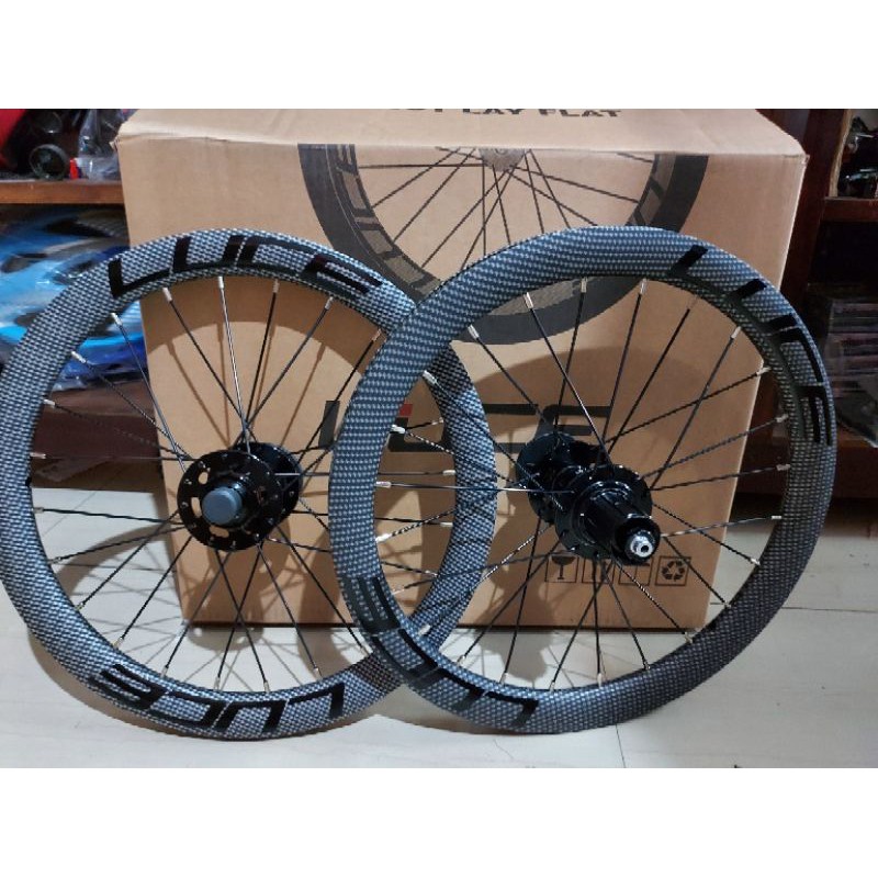 WHEELSET LUCE 16 (349) CARBON LOOK DISC