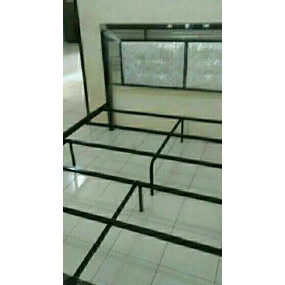 Diskon Besar2an Tempat Tidur Besi No. 2 / Ranjang Minimalis (tidak termasuk kasur) 200 x 160 cm