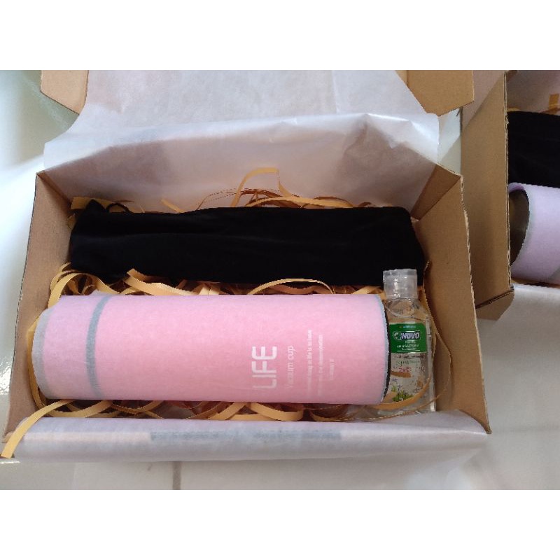 

HAMPERS GIFT BOX ISOMAN CUSTOM E2