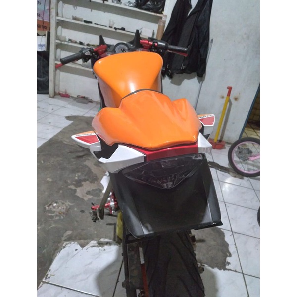 SINGLE SEAT CBR LOKAL 150 K45 / 250 K33 SINGLE SEAT CBR 150 FI / 250 R CBU THAILAND