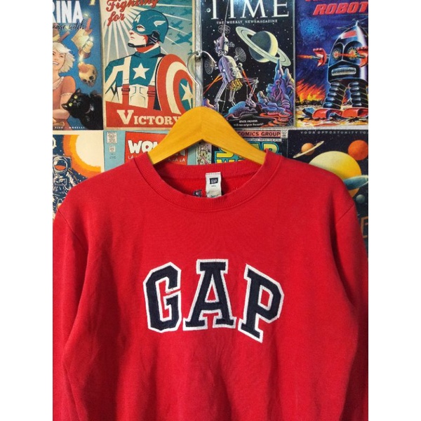 crewneck GAP merah second ori preloved