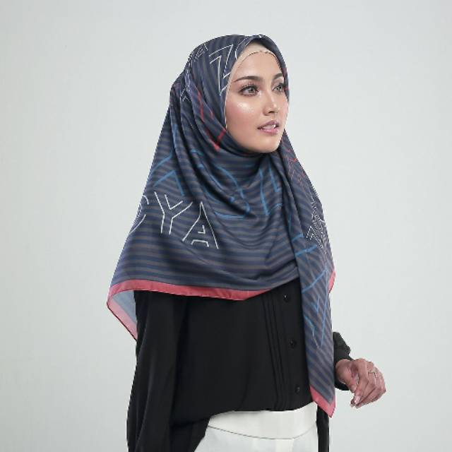 Amaica scarf by zoya