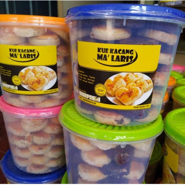 

Kue Kacang Asli Jember Mak Laris 900gr