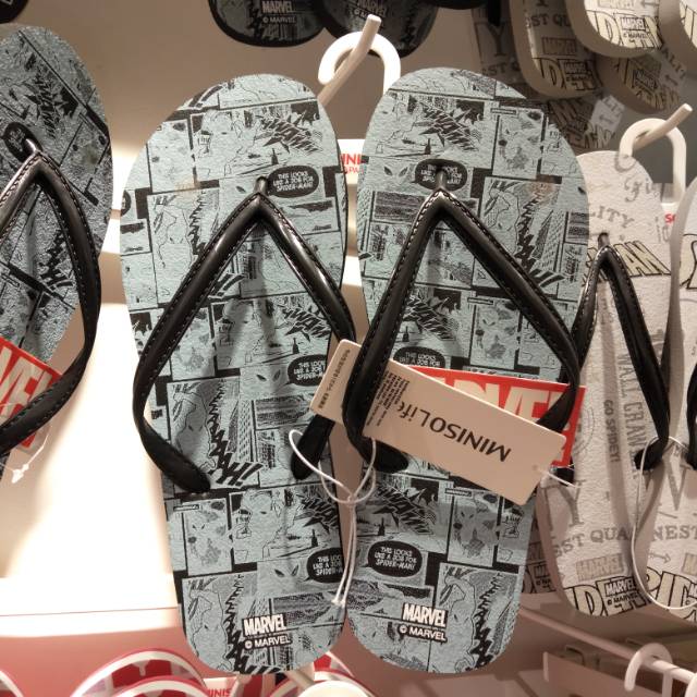 Sandal cewek marvel miniso