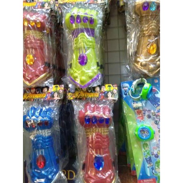 *DIJUAL# Replica Marvel Avenger Infinity Wars Gauntlet Ironman Anak .,..,.,,,,.,