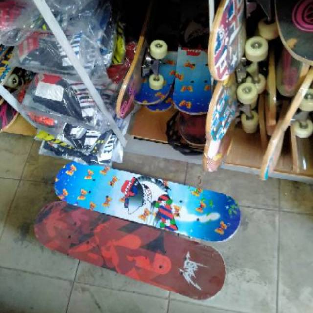 Skeatboard anak