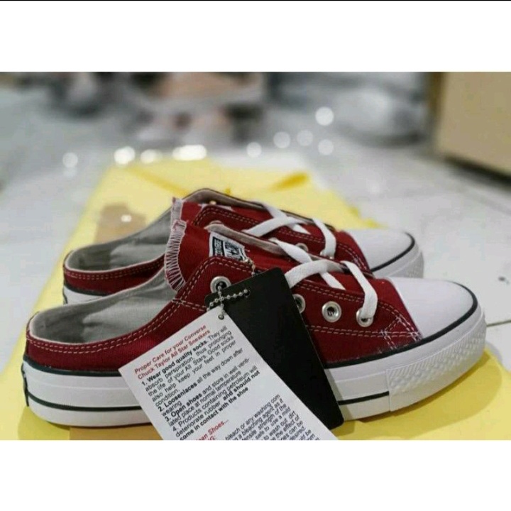 TERBARU!!!SEPATU CONVERSE SLIP ON KLASIK SNEAKER KANVAS BERKUALITAS