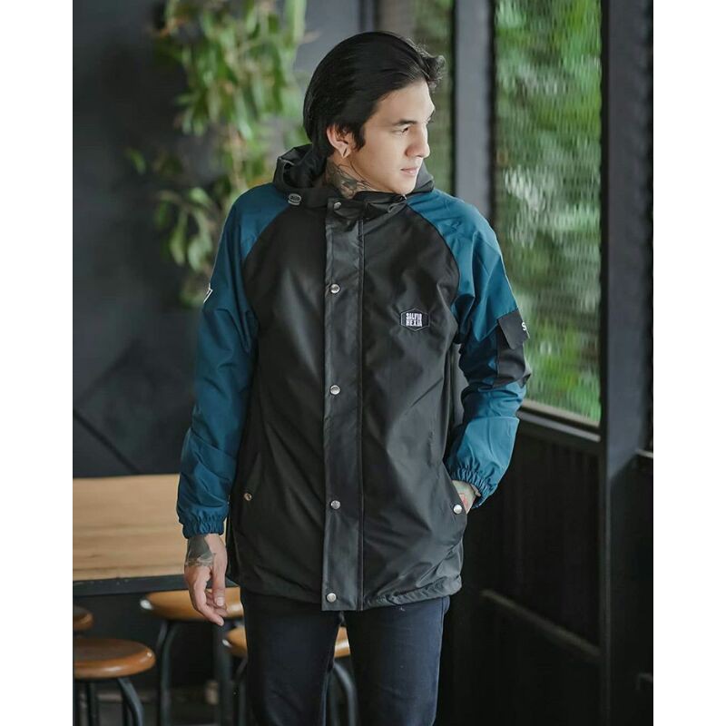 Jaket Casual Hitam Navy Jaket Parasut Pria Jaket Outdoor Salviohexia