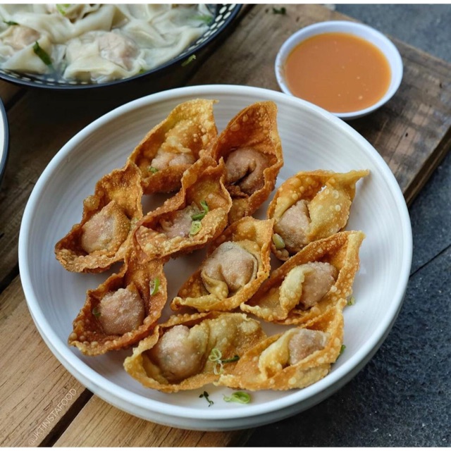 

PANGSIT CHICKEN SHRIMP WITH SAMYANG & SHITAKE MUSHROOM