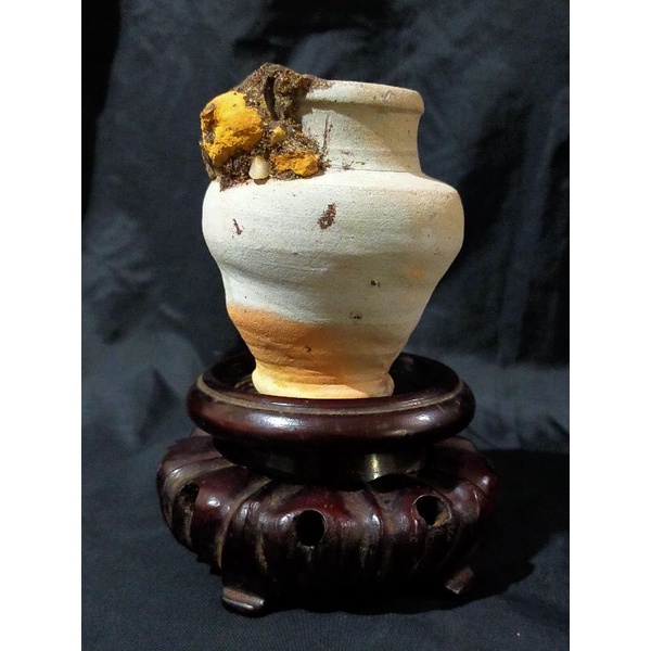 guci tang dinasty barang temuan