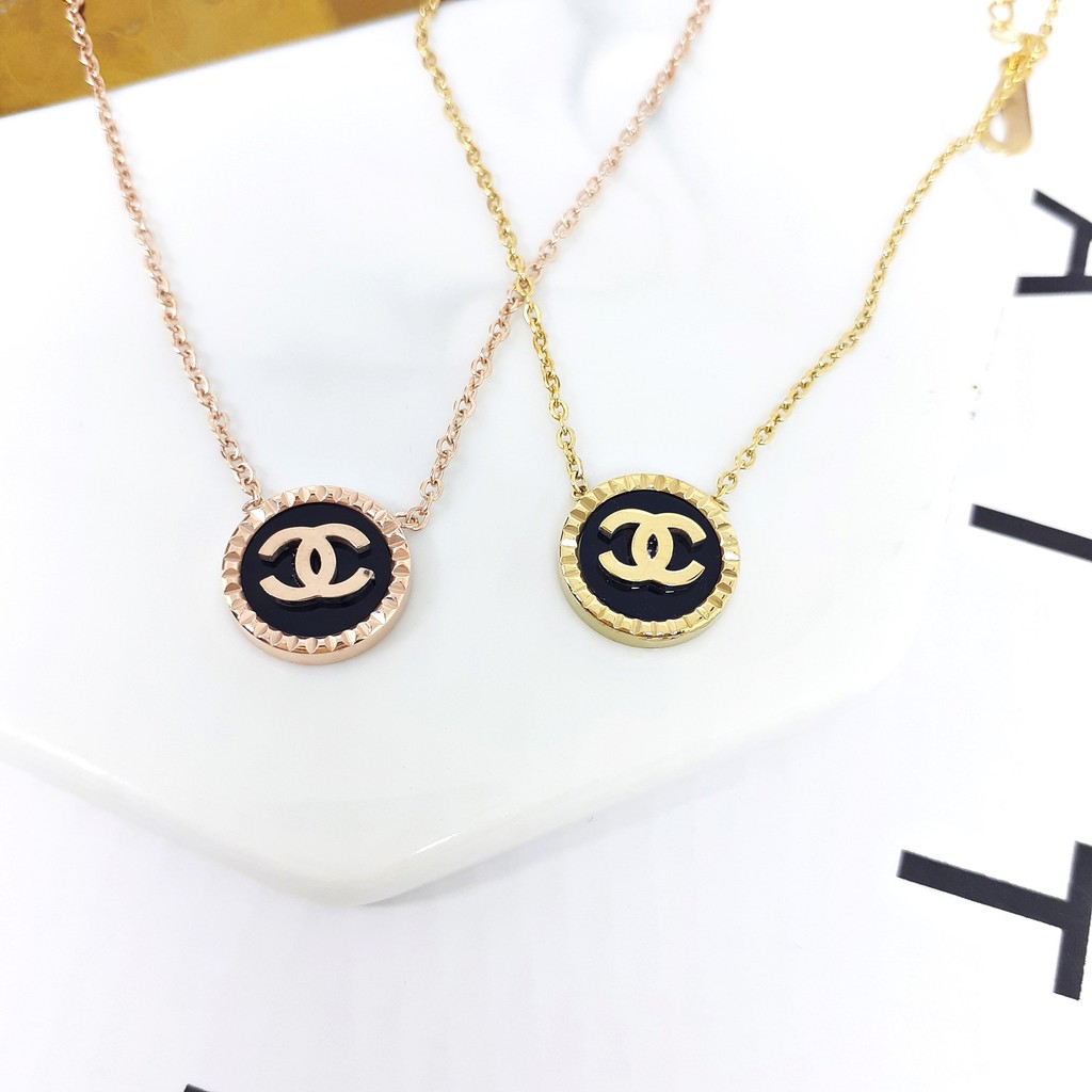 Kalung Titanium Fashion Korea Liontin Bulat Hitam Rose Gold - BN408