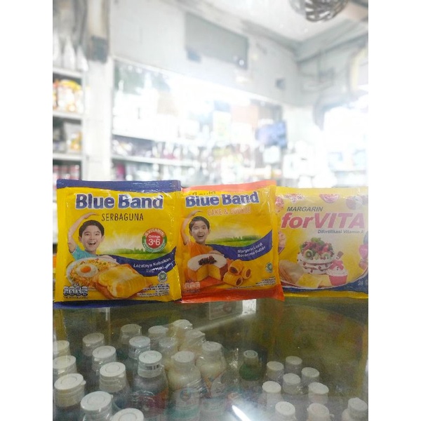 

Margarin / Mentega Kemasan Saset 200g ( Blue Band SERBAGUNA , Blue Band CAKE & COOKIE , MARGARIN forVITA )