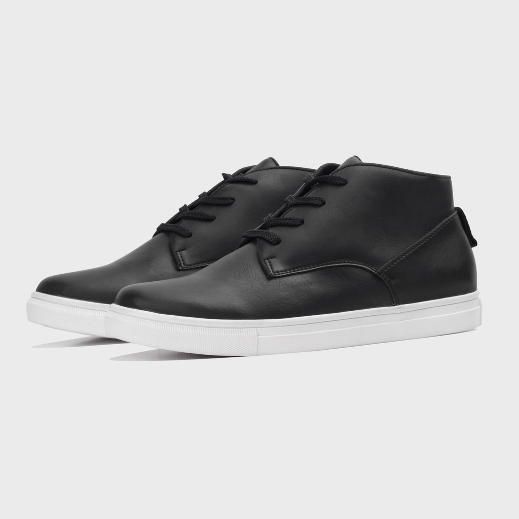 Filla Black | High Sneakers Hitam Tinggi Sepatu Hi Casual Kasual Polos Ori Pria | Giant Flames x FORIND