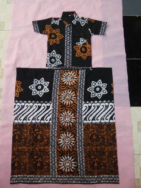 BAJU SETELAN ANAK 4TH SAMPAI 9TH MUSLIM ETHNIC SARUNG BATIK CAP DAN HEM KELAS TK-2SD MODERN MURAH