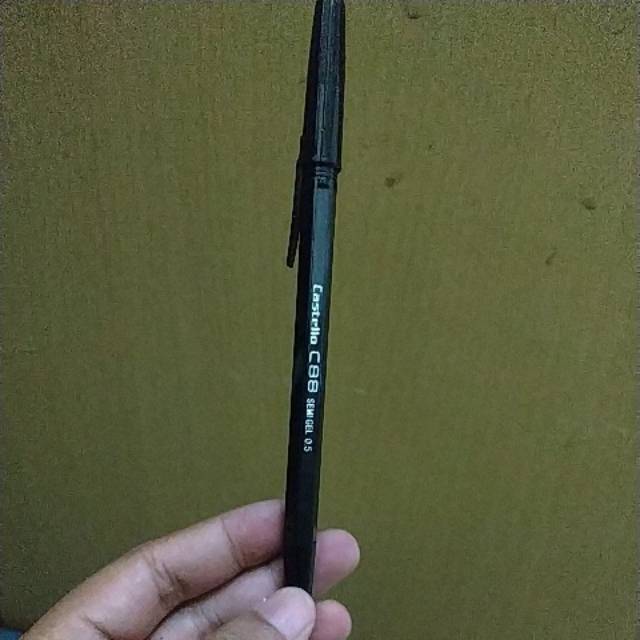 

Pulpen Castello Hitam