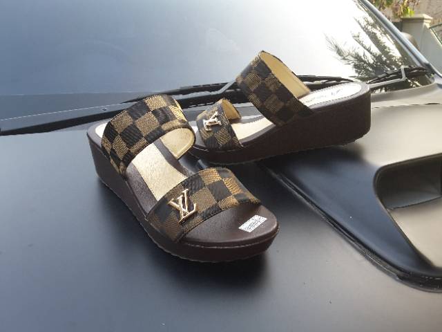 Sandal 5CM DV121 COKLAT (REALPICT GESER)